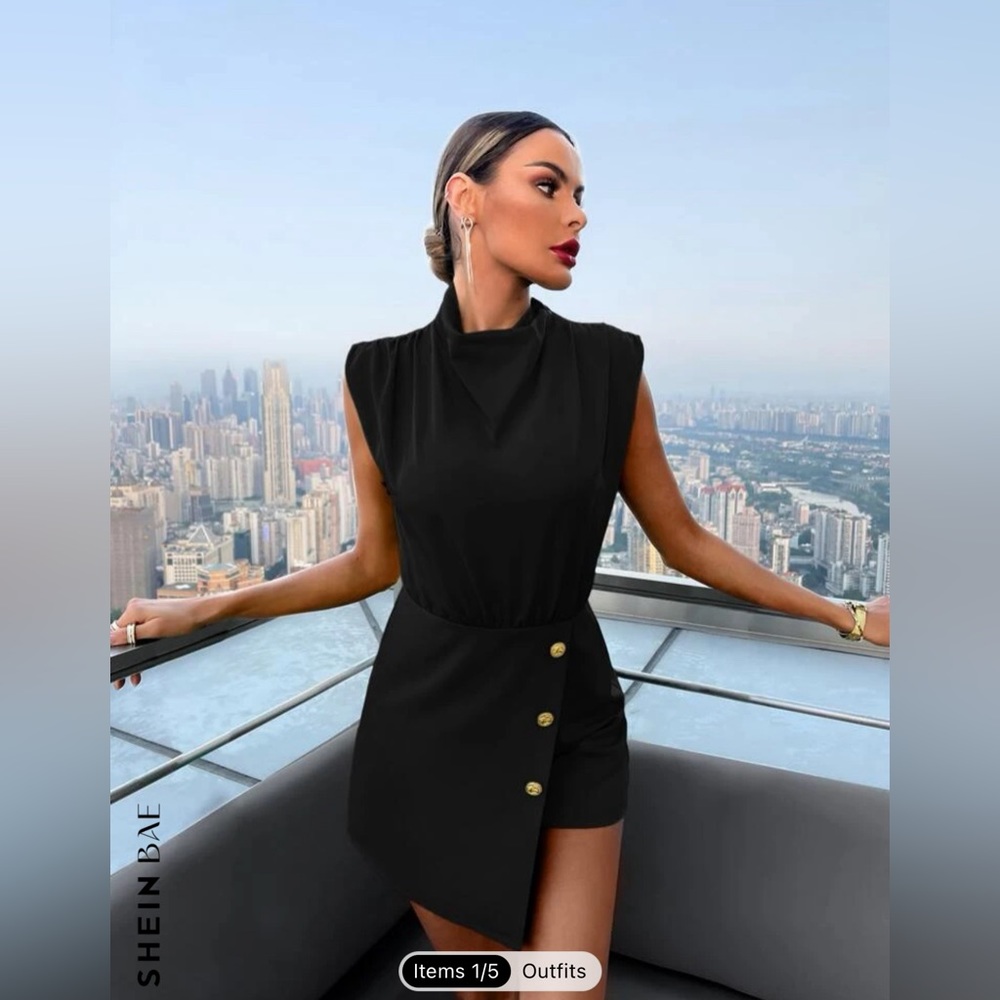 SHEIN BAE Black Mock Neck Button Detail Romper (Large)